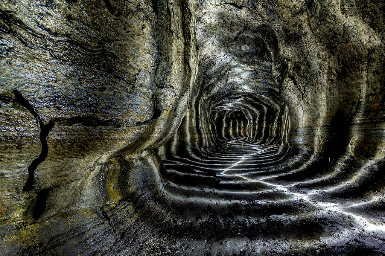 10 Fascinating Caves Around the World – lemontopics